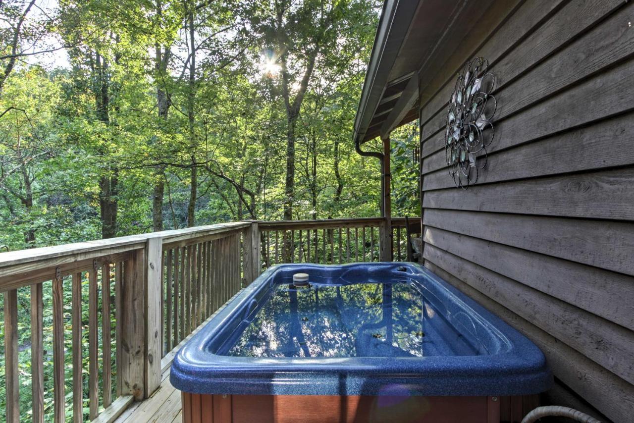 Gatlinburg Home With Hot Tub About 4 Mi To Town! ภายนอก รูปภาพ